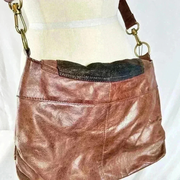 Vintage - The Sak Brown w/patterns Leather Crossbody Messenger Bag - Picture 16 of 16